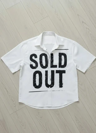 Vintage Chemise Col Bowling Blanc Imprimé Graphique "Sold Out" Noir, marque: Vintage Dressing, état: Très bon état, taille: M, 40,00 €, 42,70 € Protection acheteurs incluse