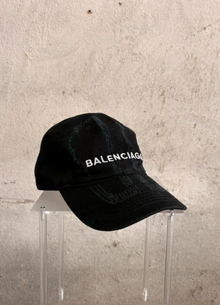 Cappellino con logo distressed - Balenciaga, marque: Balenciaga, état: Très bon état, taille: Taille unique, 65,00 €, 68,95 € Protection acheteurs incluse