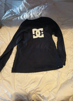 T shirt manches longues, marque: DC Shoes, état: Très bon état, taille: 14 ans / 164 cm, 3,00 €, 3,85 € Protection acheteurs incluse