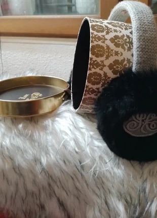 Caches oreilles, marke: Juicy Couture, zustand: Neu, größe: Einheitsgröße, 35,00 €, 37,45 € inklusive Vinted-Käuferschutz