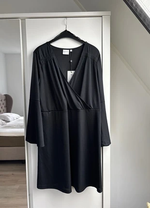 Junarose zwarte jurk | maat M (44/46) | nieuw met kaartje | plissé | overslag | wijde mouw, merk: Junarose, staat: Nieuw met prijskaartje, maat: XXL / 44 / 16, € 10,00, € 11,20 inclusief Kopersbescherming