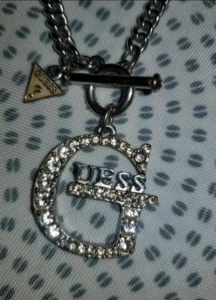 Collier guess, marque: GUESS, état: Très bon état, 10,00 €, 11,20 € Protection acheteurs incluse