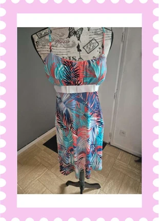 Robe femme fluide taille 36, brand: Femme, condition: Very good, size: S / 36 / 8, €4.00, €4.90 includes Buyer Protection