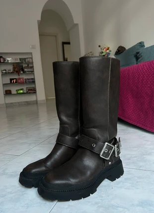 Stivali Biker Zara in Pelle, marque: Zara, état: Très bon état, taille: 40, 47,00 €, 50,05 € Protection acheteurs incluse