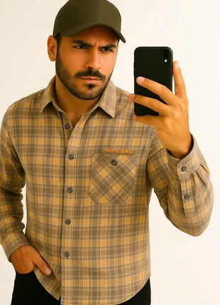 Chemise Rip Curl Taille L - flanelle carreaux beige jaune, marca: Rip Curl, estado: Muy bueno, tamaño: L, 12,00 €, 13,30 € Protección al comprador incluida