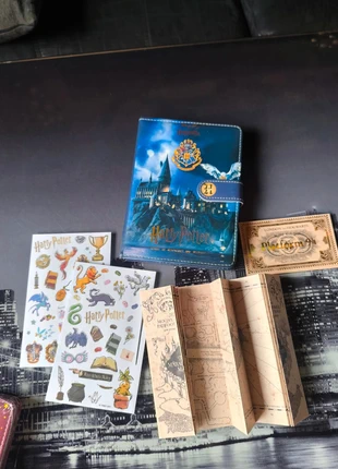 Cahier Harry Potter illustré – Magnifique NEUF, brand: Harry Potter, condizioni: Nuovo con cartellino, €19.00, €20.65 include la Protezione acquisti