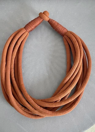 Collier Créateur Tissu Multi-rangs, marque: TISSU, état: Neuf sans étiquette, 15,00 €, 16,45 € Protection acheteurs incluse