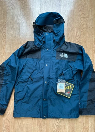 The North Face 1990 GTX Mountain Jacket, marque: The North Face, état: Neuf avec étiquette, taille: M, 195,00 €, 205,45 € Protection acheteurs incluse