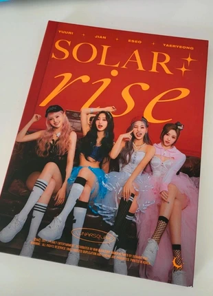 Album kpop Lunarsolar - Solar: rise, condition: Very good, €10.00, €11.20 includes Buyer Protection