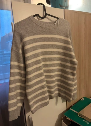 Pull pimkie, marque: Pimkie, état: Très bon état, taille: M / 38 / 10, 5,00 €, 5,95 € Protection acheteurs incluse