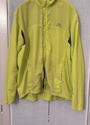 Giacca antivento running uomo riflettente Kalenji, marca: Kalenji, estado: Muito bom, €5.00, €5.95 inclui Proteção do Comprador