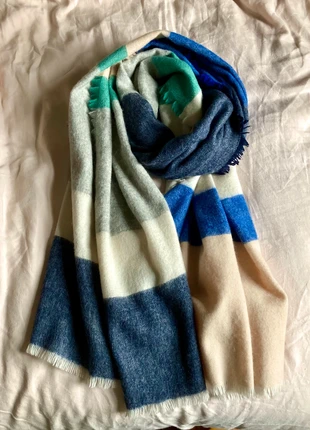 Large colour-block scarf/shawl, pure wool, top quality, brand: Country road, condition: Very good, £10.00, £11.20 includes Buyer Protection