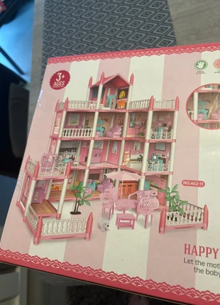 Maison de petites poupées, brand: Building Block, condizioni: Ottime, taglia: 3 anni / 98 cm, €6.00, €7.00 include la Protezione acquisti