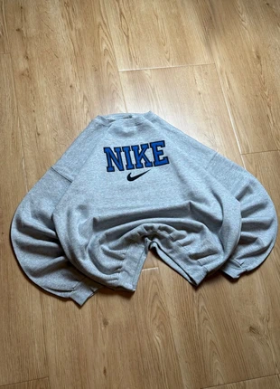 Sweat-shirt Nike Vintage Rétro Y2K | Gris Logo Bleu | Taille M, marque: Nike, état: Très bon état, taille: M, 39,90 €, 42,60 € Protection acheteurs incluse