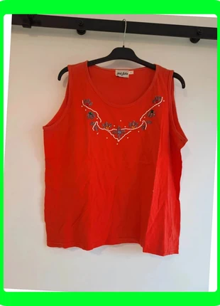 Haut rouge vintage Feli John T36 brodé, marque: feli john, état: Très bon état, taille: S / 36 / 8, 5,95 €, 6,95 € Protection acheteurs (Pro) incluse