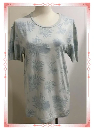 Tee Shirt Zara Crewneck manches courtes imprimé turquoise Taille S, brand: Zara, condition: Very good, size: S / 36 / 8, €5.90, €6.90 includes Buyer Protection