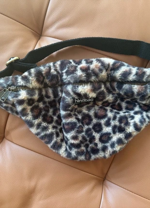 Sac banane Hindbag léopard fausse fourrure, brand: Hindbag impact stories, condizioni: Nuovo senza cartellino, €25.00, €26.95 include la Protezione acquisti