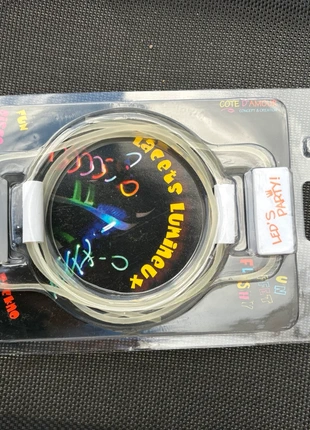 Lacets lumineux pour chaussures, marque: Lumineux, état: Neuf avec étiquette, 3,00 €, 3,85 € Protection acheteurs incluse