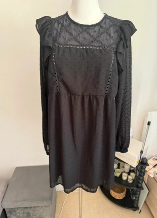 Robe fluide courte noir, marque: Pull & Bear, état: Très bon état, taille: M / 38 / 10, 10,00 €, 11,20 € Protection acheteurs incluse