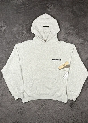 Pull à capuche Essentials Taille M Blanc Gris, marque: Essentials, état: Très bon état, taille: M, 65,00 €, 68,95 € Protection acheteurs incluse