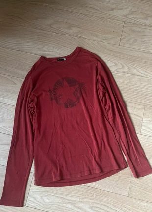 y2k t-shirt manche longues, marque: GUESS, état: Très bon état, taille: L, 7,50 €, 8,58 € Protection acheteurs incluse