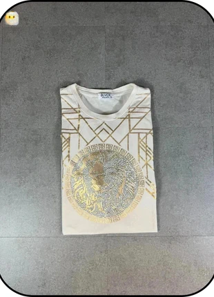 🦁 T-shirt BLVCK – Taille XL – Motif tête de lion – Très bon état, marca: Blvck, estado: Muito bom, tamanho: XL, €4.00, €4.90 inclui Proteção do Comprador