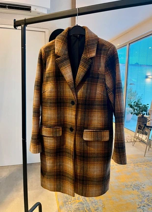 Super leuke lange coat, merk: Trendy, staat: Nieuw zonder prijskaartje, maat: M / 38 / 10, € 20,00, € 21,70 inclusief Kopersbescherming