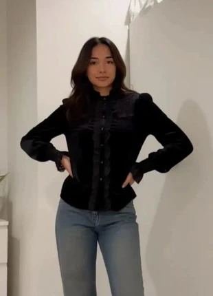 Blouse satin noire à volant taille S, marque: phenomeca, état: Très bon état, taille: S / 36 / 8, 46,90 €, 49,95 € Protection acheteurs incluse