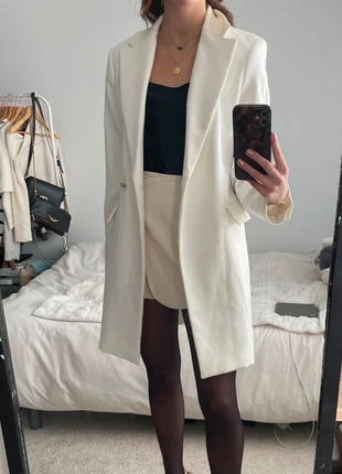 blazer blanc mango chic, marque: Mango, état: Neuf sans étiquette, taille: S / 36 / 8, 35,00 €, 37,45 € Protection acheteurs incluse