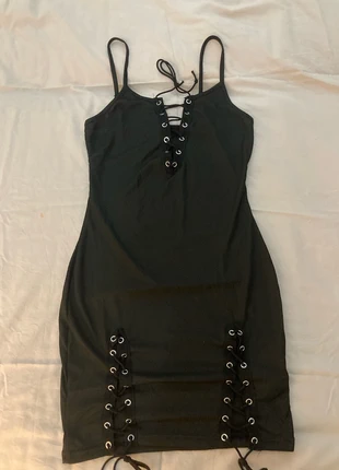 Vestito goth con lacci, marque: goth, état: Neuf sans étiquette, taille: XS / 34 / 6, 8,00 €, 9,10 € Protection acheteurs incluse