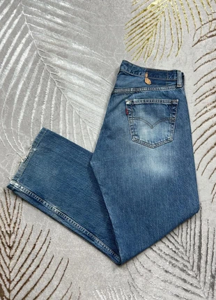 Pantalon jean Lévis 501 bleu paper tag coupe droite w32 L30, marque: Levi's, état: Très bon état, taille: W32 | FR 42, 25,00 €, 26,95 € Protection acheteurs (Pro) incluse