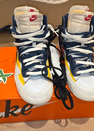 Nike blazer mid sacai, marque: Nike x Sacai x Kaws, état: Neuf sans étiquette, taille: 41, 75,00 €, 79,45 € Protection acheteurs incluse