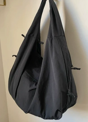 Grand sac japonais imperméable noir, marque: The Korean Fashion, état: Neuf sans étiquette, 33,00 €, 35,35 € Protection acheteurs incluse