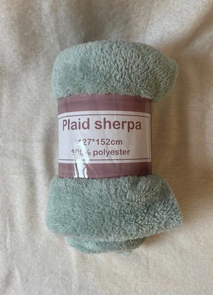 Plaid sherpa ultra doux – Vert d’eau (127 × 152 cm), brand: Sherpa, condition: New with tags, size: 125 x 150 cm, €10.00, €11.20 includes Buyer Protection
