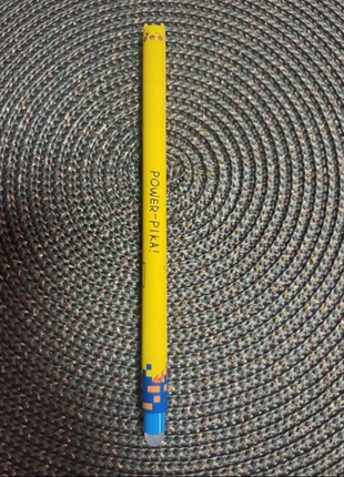 Stylo effaçable Pikachu Pokémon, marca: Pokémon, estado: Muy bueno, 5,00 €, 5,95 € Protección al comprador incluida