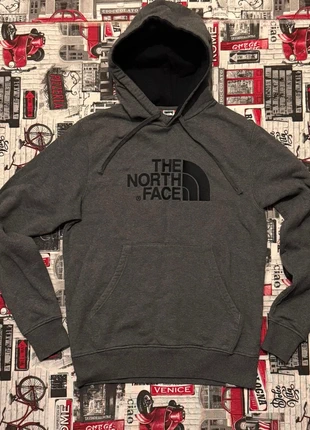 Hoodie TNF, brand: The North Face, condizioni: Ottime, taglia: S, €30.00, €32.20 include la Protezione acquisti Pro