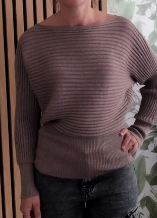 Superbe pull chauve souris 🌺, merk: Mim, staat: Heel goed, maat: S / 36 / 8, € 8,20, € 9,31 inclusief Kopersbescherming