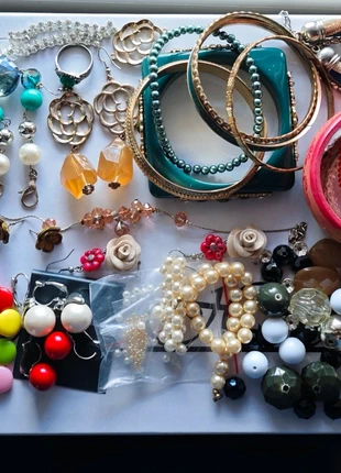 Mix Bigiotteria – Riciclo Creativo, brand: Mix, condizioni: Buone, €3.00, €3.85 include la Protezione acquisti