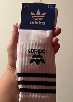 Calze Adidas Bianche logo Nero, brand: adidas, condizioni: Nuovo con cartellino, taglia: Taglia unica, €3.00, €3.85 include la Protezione acquisti