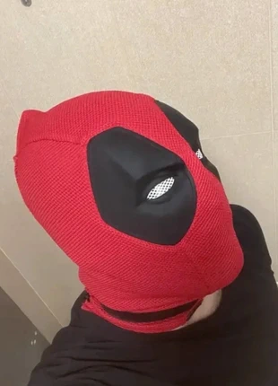 Deadpool mask, marca: Deadpool, estado: Novo sem etiquetas, tamanho: Tamanho único, €25.00, €26.95 inclui Proteção do Comprador