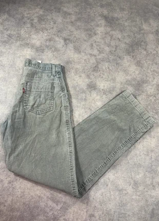Jean Levis Coupe Straight Oversize Gris Velours Vintage / Taille 34, marque: Levi's, état: Très bon état, taille: XS / 34 / 6, 15,90 €, 17,40 € Protection acheteurs (Pro) incluse
