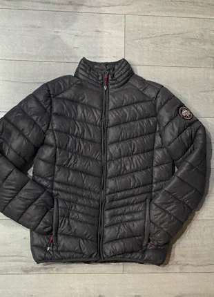 Doudoune grise Norway National Geographic en très bon état taille M, brand: National Geographic, condition: Very good, size: M, €34.90, €37.35 includes Buyer Protection