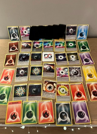 🇫🇷 Lot 36 cartes énergies Pokémon 2008 2009 2010 état good, marque: Pokémon, état: Bon état, 4,00 €, 4,90 € Protection acheteurs incluse