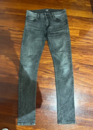 Vaqueros Carhartt Wip, marca: Carhartt WIP, estado: Nuevo sin etiquetas, tamaño: W31 | ES 41, 15,00 €, 16,45 € Protección al comprador incluida