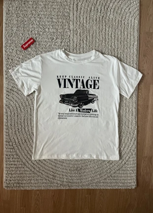 Teeshirt y2k voiture vintage, brand: y2k, condizioni: Nuovo senza cartellino, taglia: M / IT 42 / EU 38, €13.60, €14.98 include la Protezione acquisti