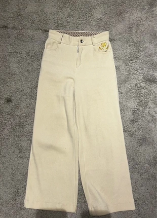 Nice velvet trousers cream size M, brand: Timeless, condizioni: Ottime, taglia: M / IT 42 / EU 38, €8.00, €9.10 include la Protezione acquisti