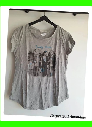 Haut 68 T-shirt gris imprimé Promod T38, marque: Promod, état: Très bon état, taille: M / 38 / 10, 3,00 €, 3,85 € Protection acheteurs (Pro) incluse