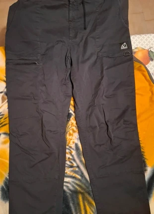 Pantaloni New Balance, brand: New Balance, condizioni: Ottime, taglia: XXL, €8.00, €9.10 include la Protezione acquisti