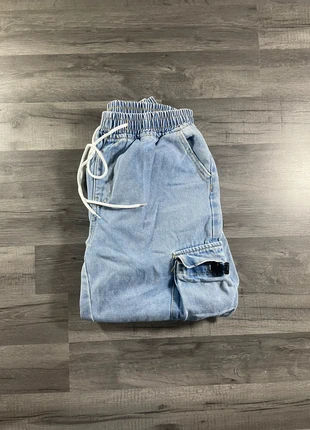 Jean vintage bleu en parfait état taille S, marque: Vintage Dressing, état: Très bon état, taille: S, 15,00 €, 16,45 € Protection acheteurs incluse