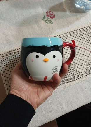 Tazza natalizia pinguino, brand: Mug, condizioni: Ottime, €10.00, €11.20 include la Protezione acquisti